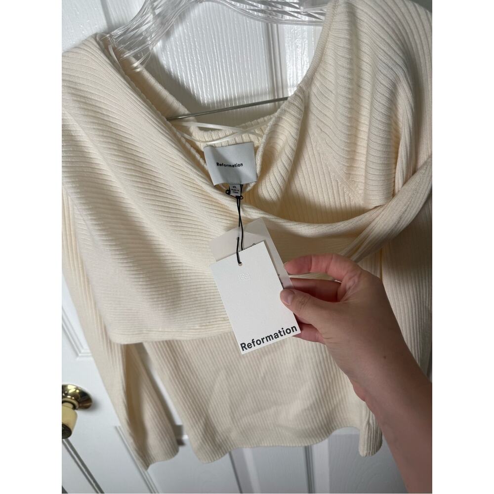 Reformation Lilou Regenerative Merino Sweater in Gossamer XL - Picture 4 of 8
